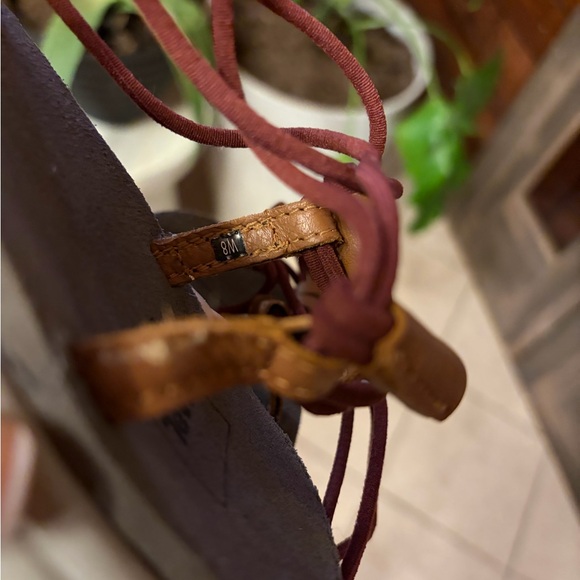 Teva sandals - Picture 9 of 10